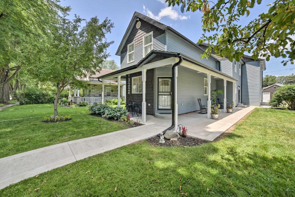 Spacious Fort Wayne Condo with Porch and Storage! photo 2