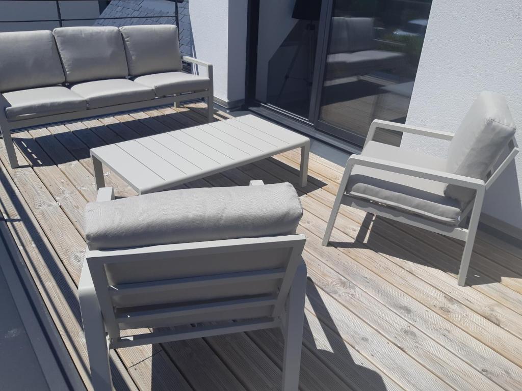 Maison à 200m des plages avec jacuzzi photo 3