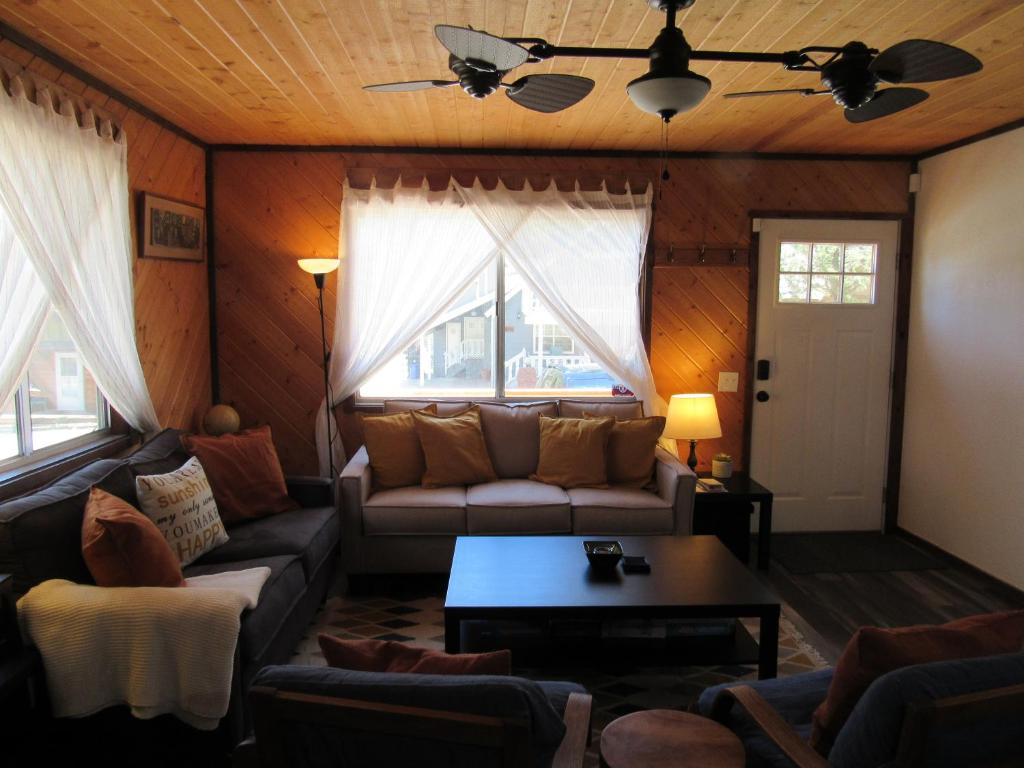 Lazy Pines photo 3