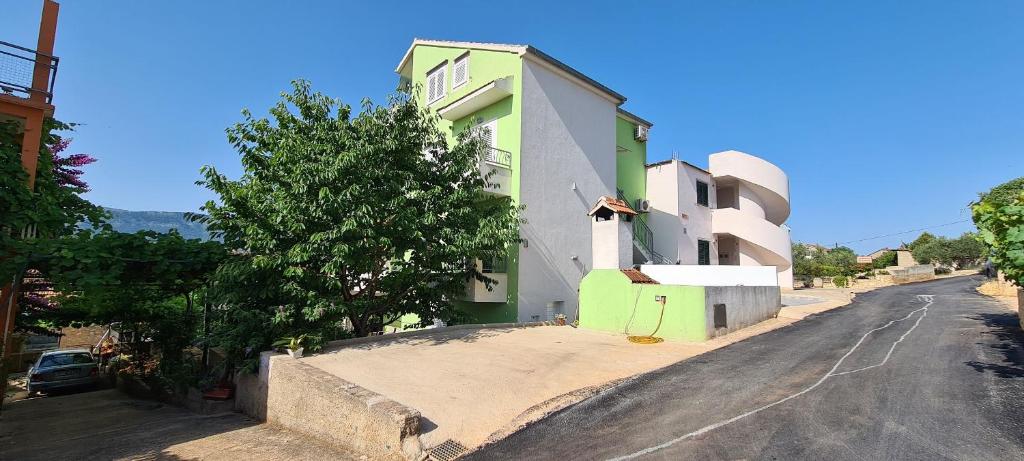 Apartment On the top photo 1