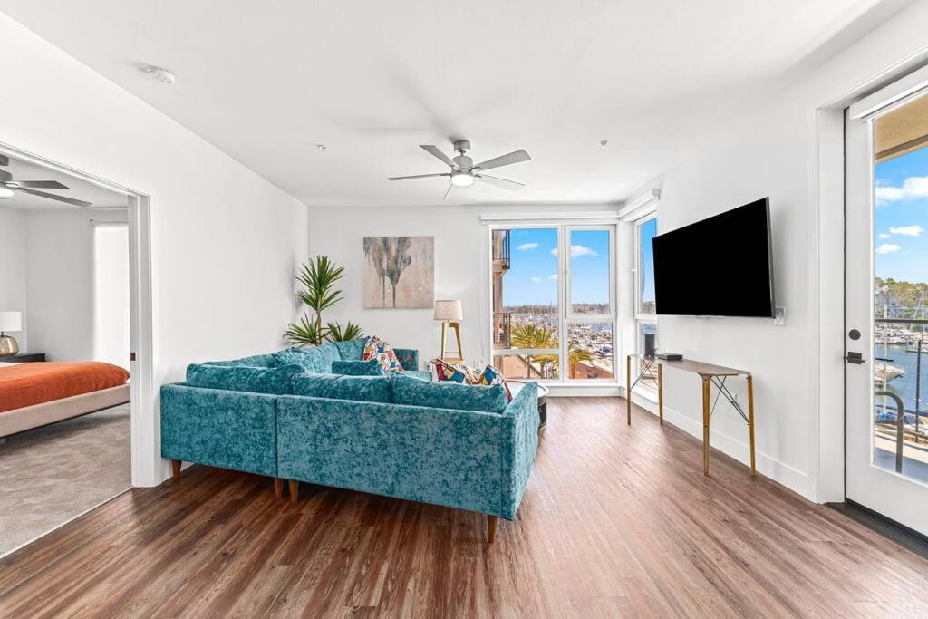 Blue Water Views Luxury Retreat In MDR/VENICE photo 3