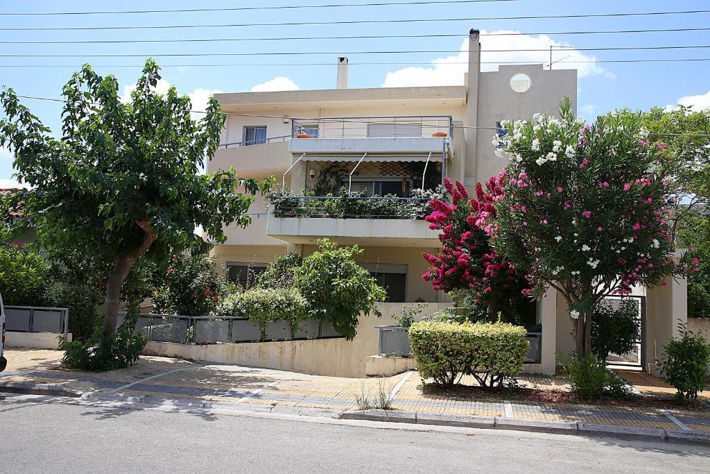 2 Bedroom Apartment near the Athens Airport, Spata, Attica