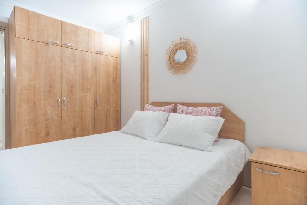 Panorama Apartments photo 1