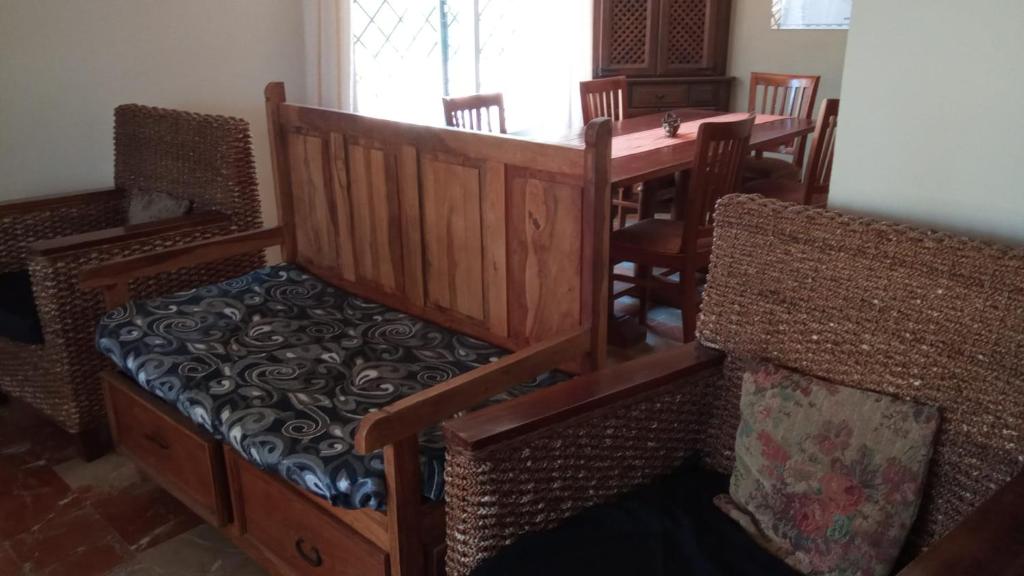 Habitaciones Jacaranda photo 4