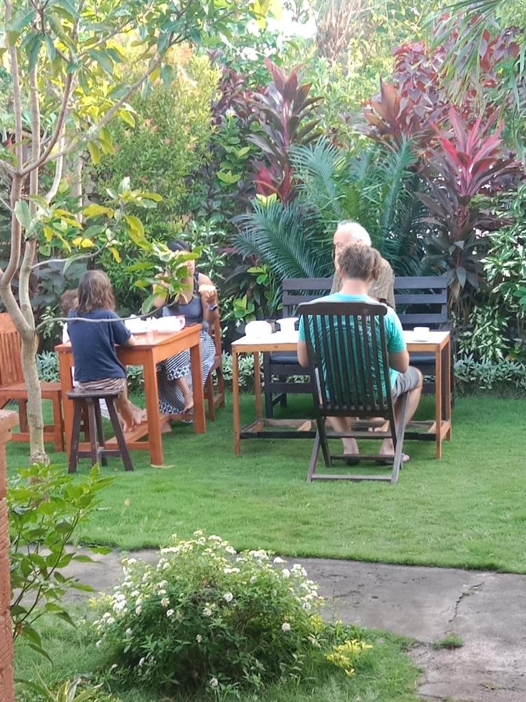 Taman Menjangan homestay by SnorkelingMenjangan photo 3