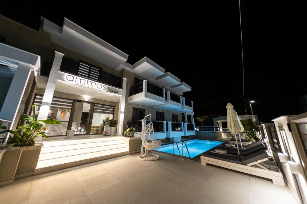 Ammos Luxury Apartments photo 1