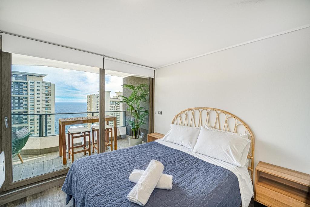 Dune Scape 2BR W/View, Balcony and Wifi. photo 4