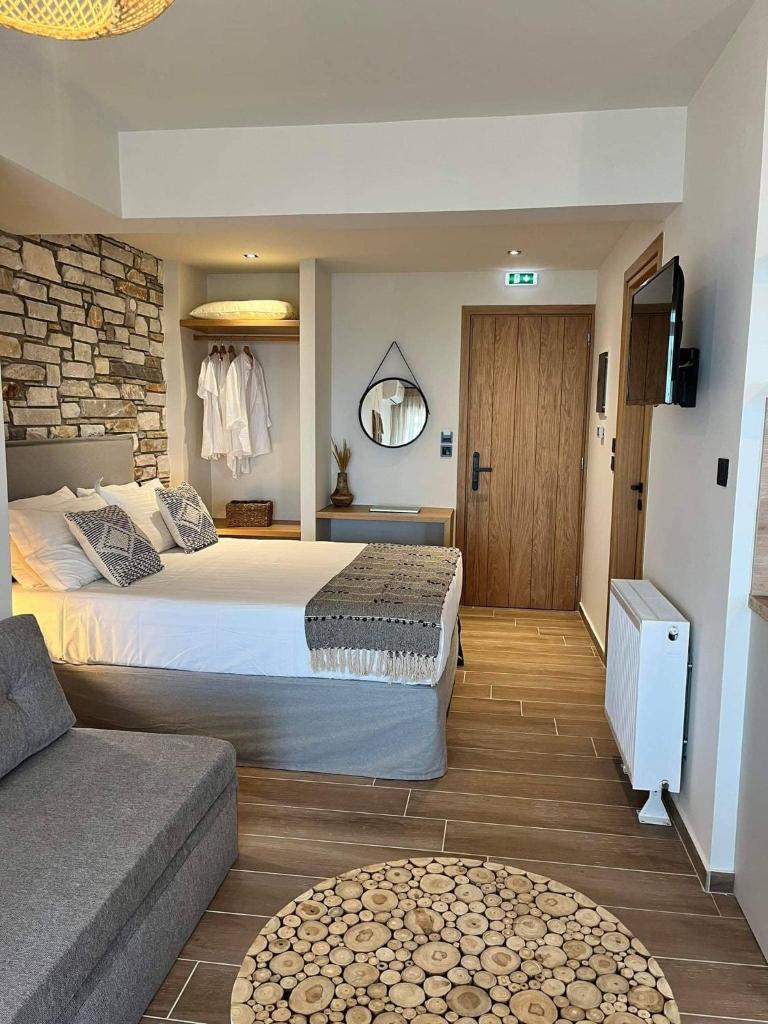 Peri Elxis Luxury Suites photo 1