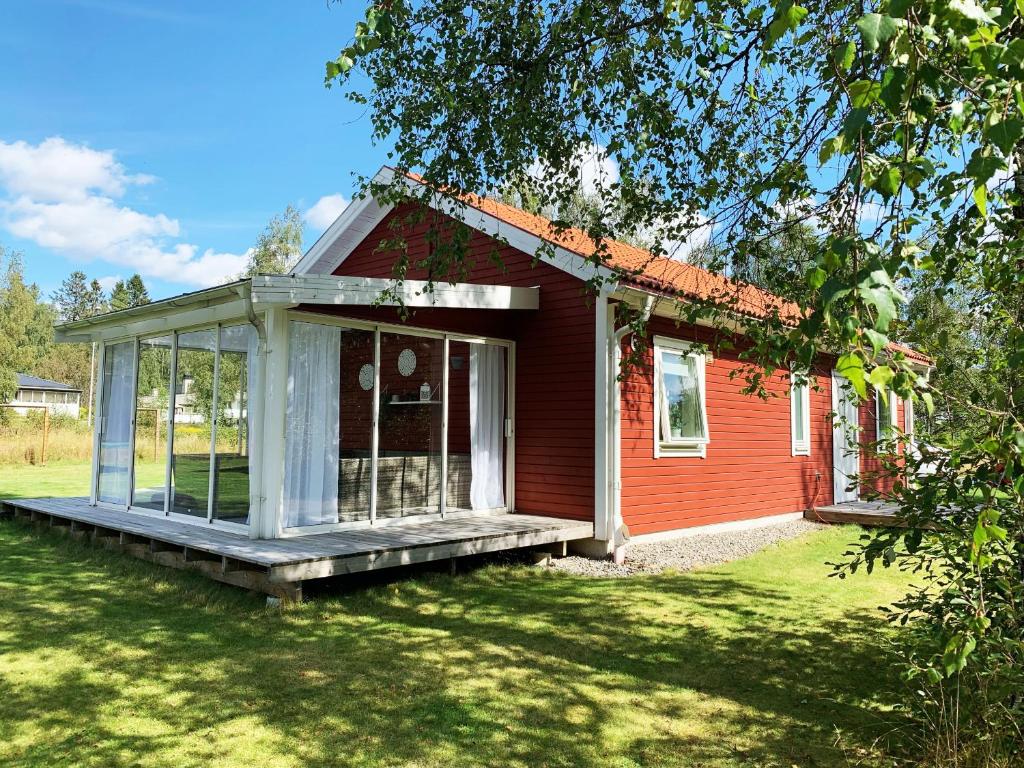Very nice and family friendly holiday home in Dalsland photo 1