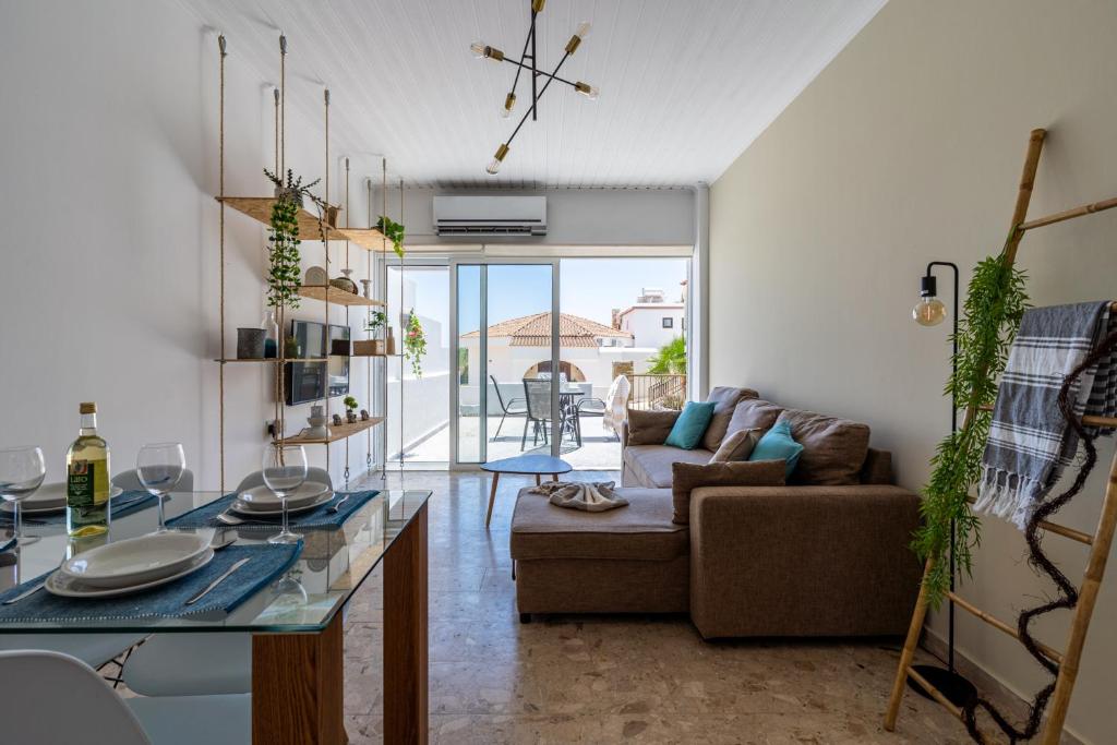 Keylana's 2-BR Apt in Pyla photo 2