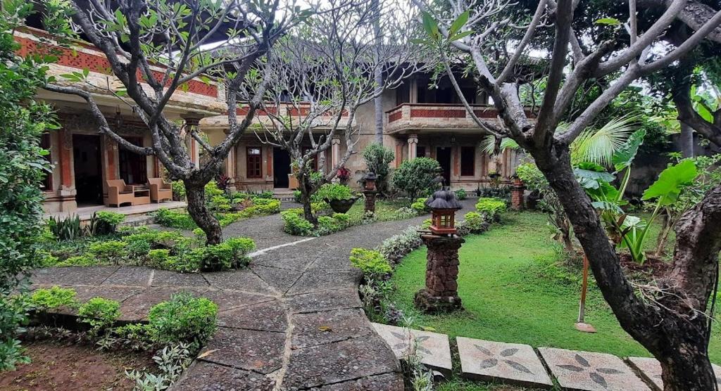 Rambutan Hotel photo 2
