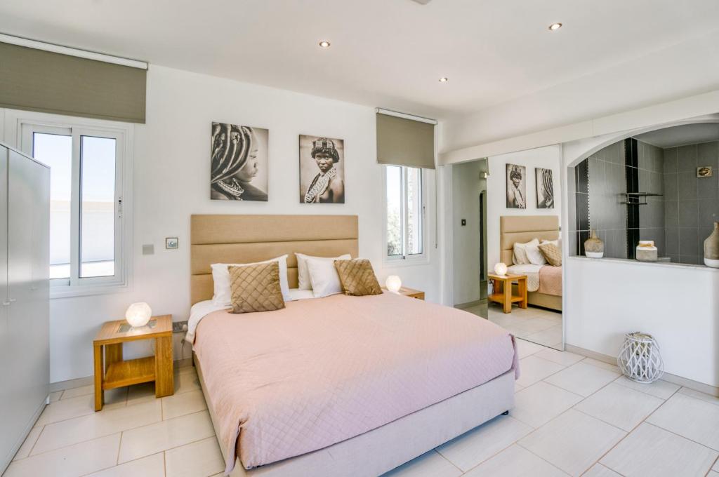 Villa Amelia by Ezoria Villas photo 4