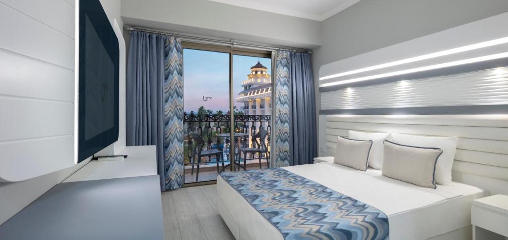 Blue Marlin Deluxe Spa & Resort - Ultra All Inclusive photo 3