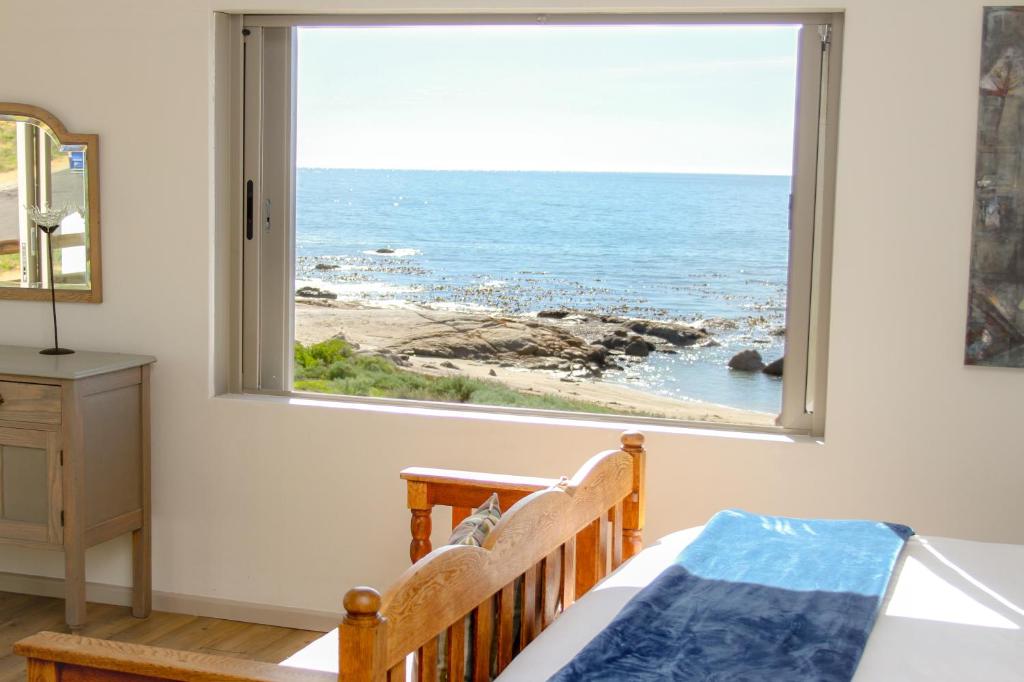 West Coast Beach Villa photo 2
