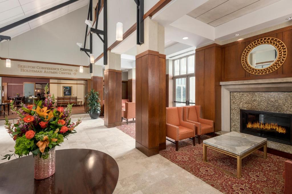 The Inn at Virginia Tech - On Campus photo 2