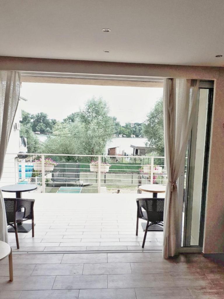 River Casa photo 2