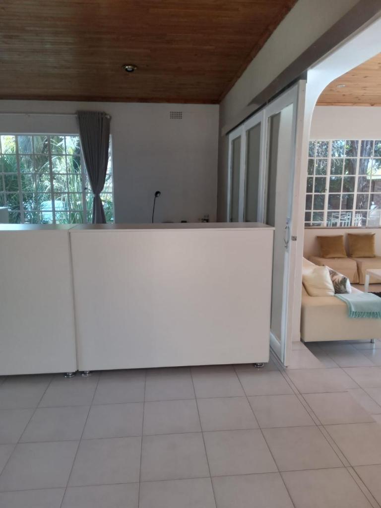 "O Sole Mio" Self catering studio apartment in Bedfordview photo 4