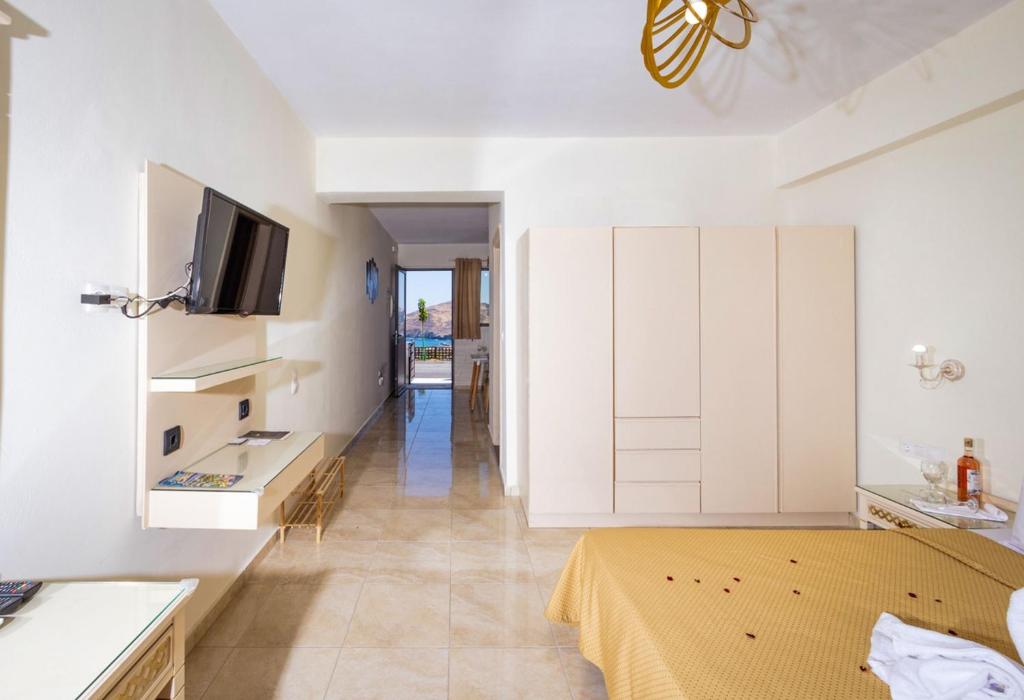 FabView Studio Apartments photo 2