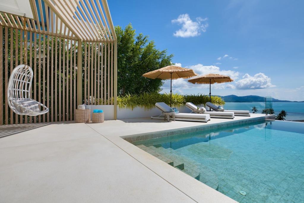 BEACHSIDE VILLA - CLOUD 9 - at BAYSIDE LUXURY VILLAS Samrong Bay Beach, 3 BED 4 BATH, SALT WATER POOL, SEA and SUNSET VIEWS, only 200m walk to the Beach photo 4