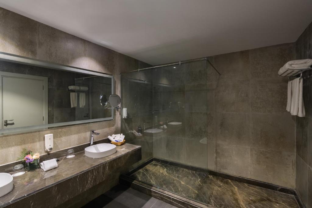 Rhactus Hotel, New Alamein photo 2