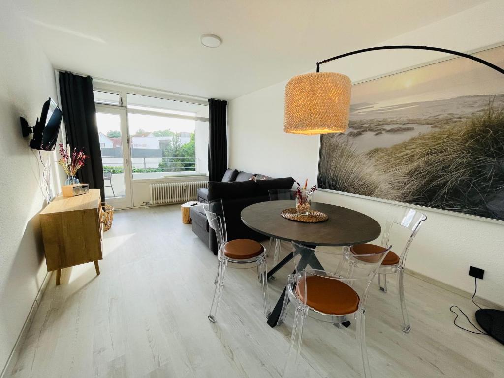 Apartment Strandkorv für 2-4 Personen mit Pool photo 1