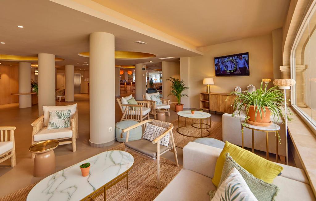 Universal Hotel Cabo Blanco - Adults Only photo 4