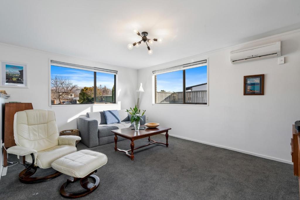 Clutha Charmer - Alexandra Holiday Home photo 2