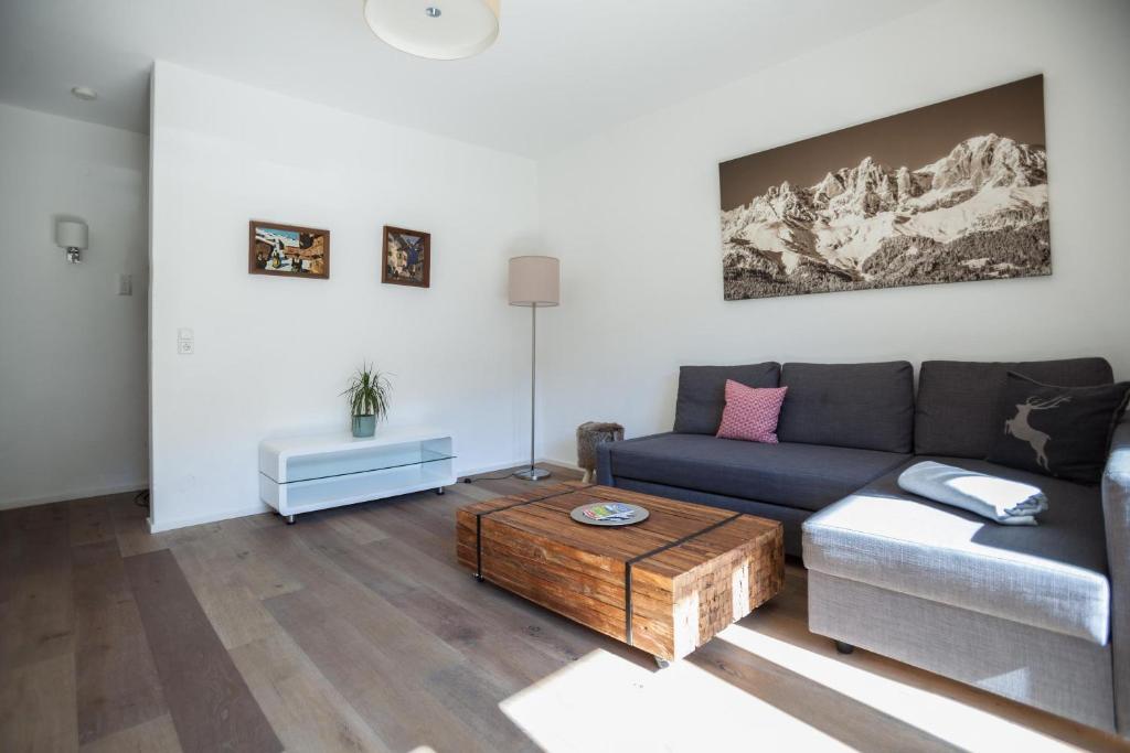 Kitz Apartments photo 2