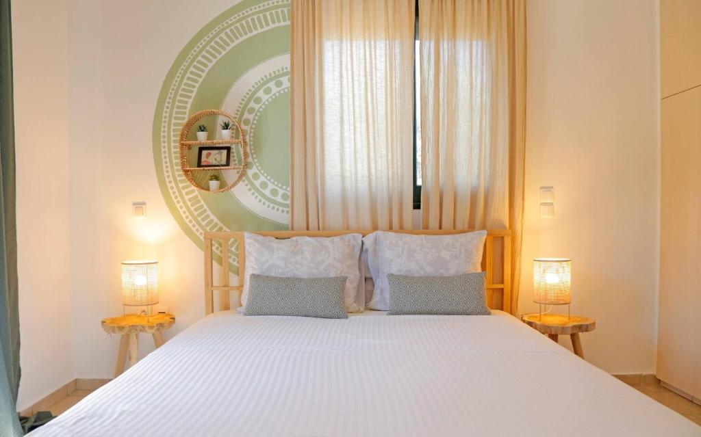 New-olivaholidayhomes - Boho Studio pool