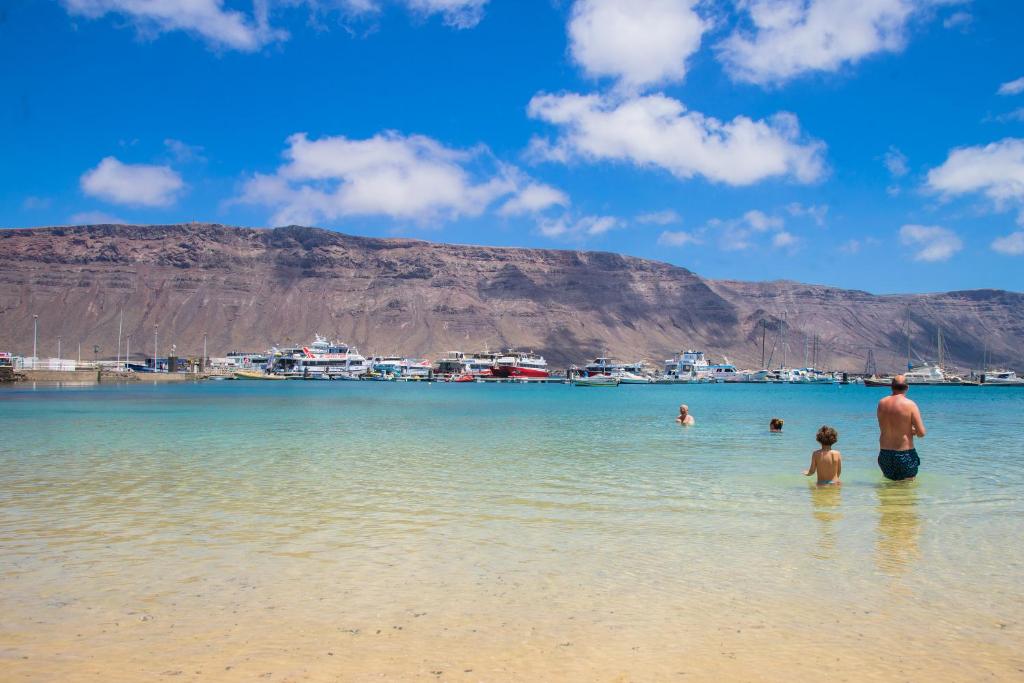 Eslanzarote El Ancla House, wifi, Sea views photo 3
