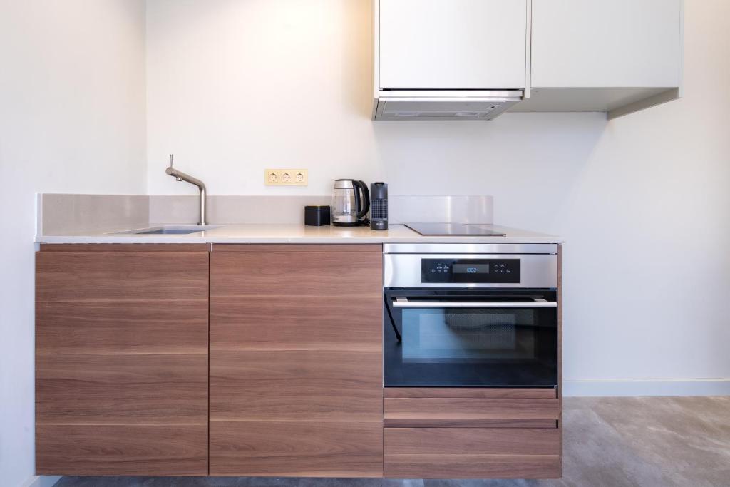 Luxurious Penthouse Newly Build just 7-Minutes from Rotterdam CS City app3 photo 2