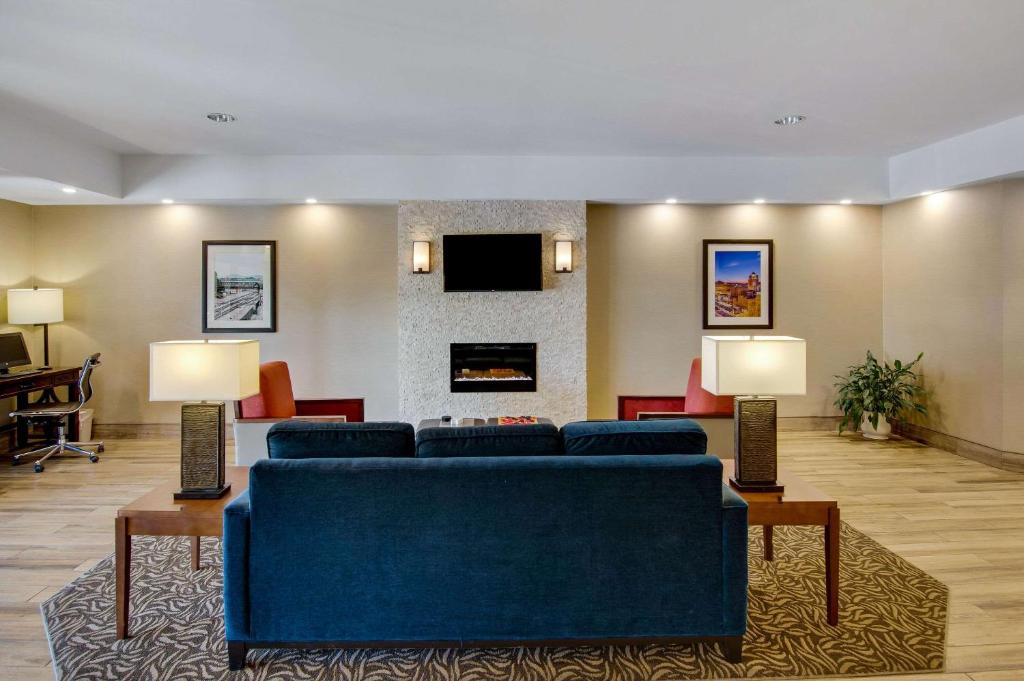 Comfort Inn Airport Roanoke photo 3