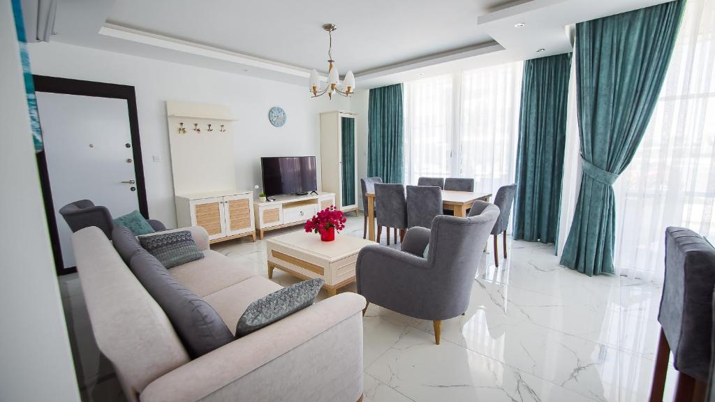 Emerald seaside residence at Four Seasons photo 2