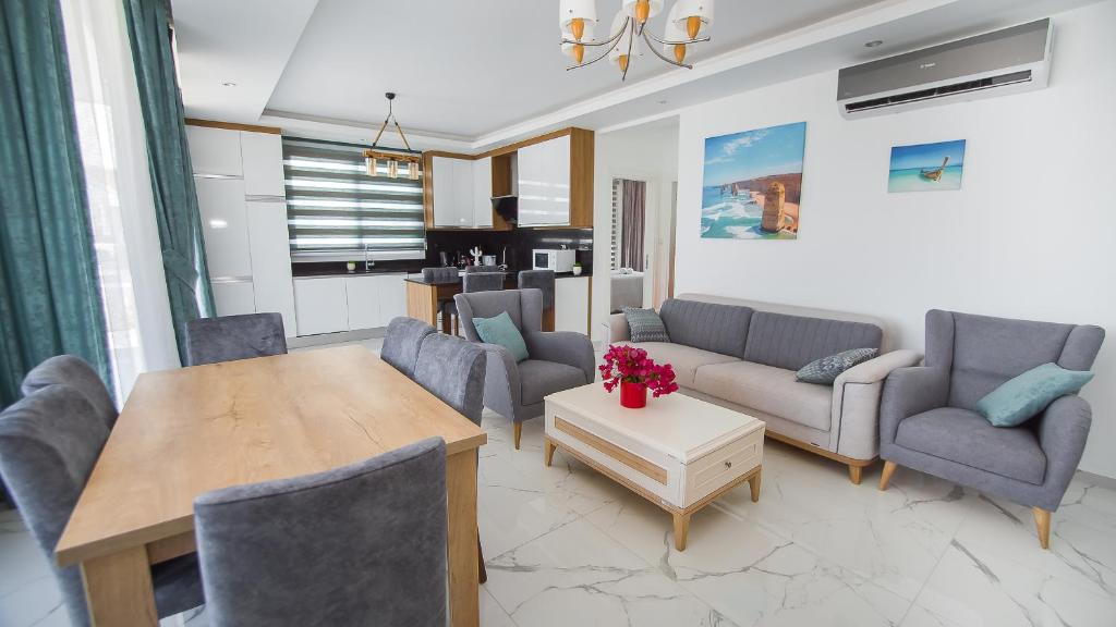Emerald seaside residence at Four Seasons photo 3