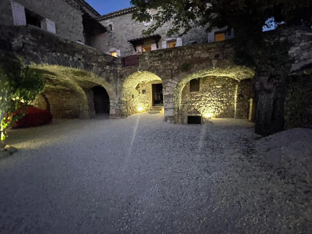 Mas SOGUSTHENNA photo 4