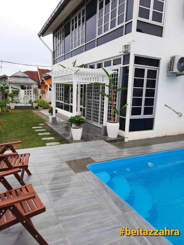 Beit Azzahra Private Pool Villa at Pantai Batu Hitam