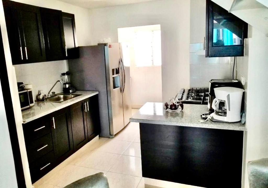 Bello y comodo apartment , residencial con piscina, seguridad las 24 Horas photo 1