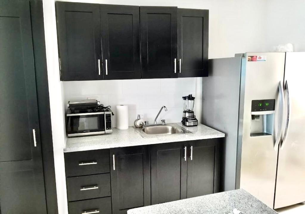 Bello y comodo apartment , residencial con piscina, seguridad las 24 Horas photo 2