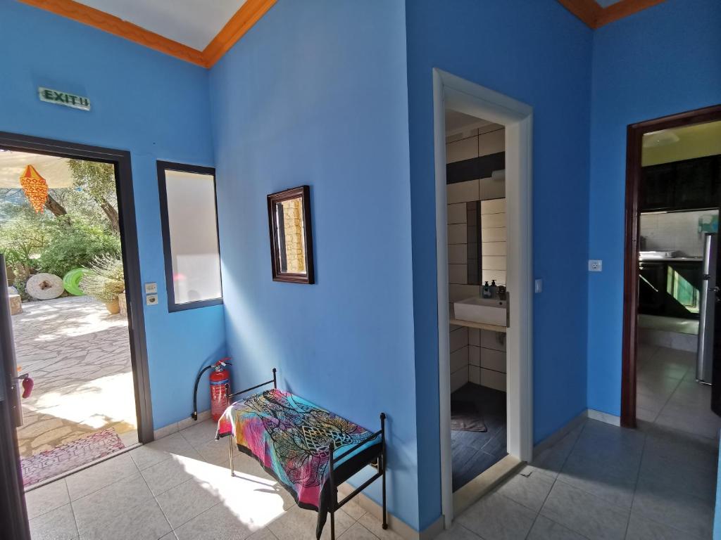 Pelekas Beach Apartments Rolling Stone photo 1