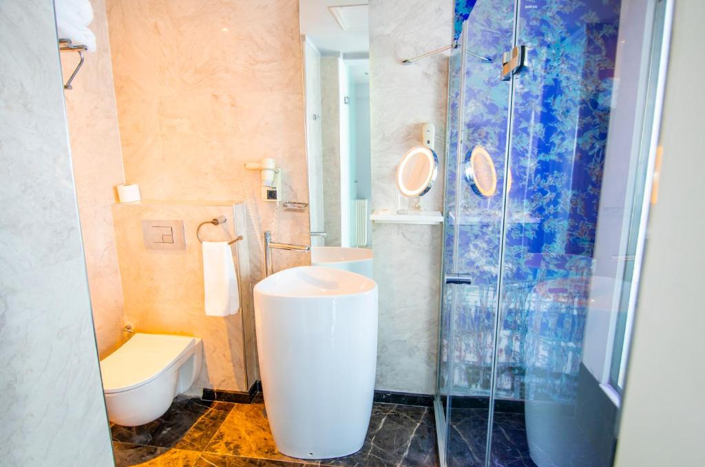 Venn Boutique Hotel Room Type - Standard Double Room with Garden View