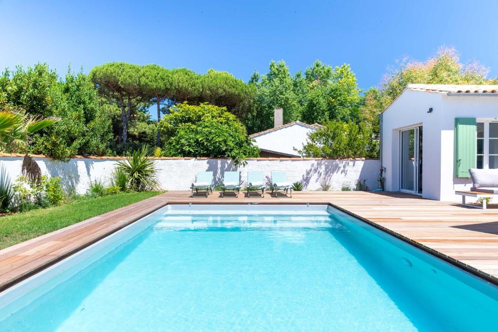 Magnifique Récente Villa de charme avec piscine photo 1