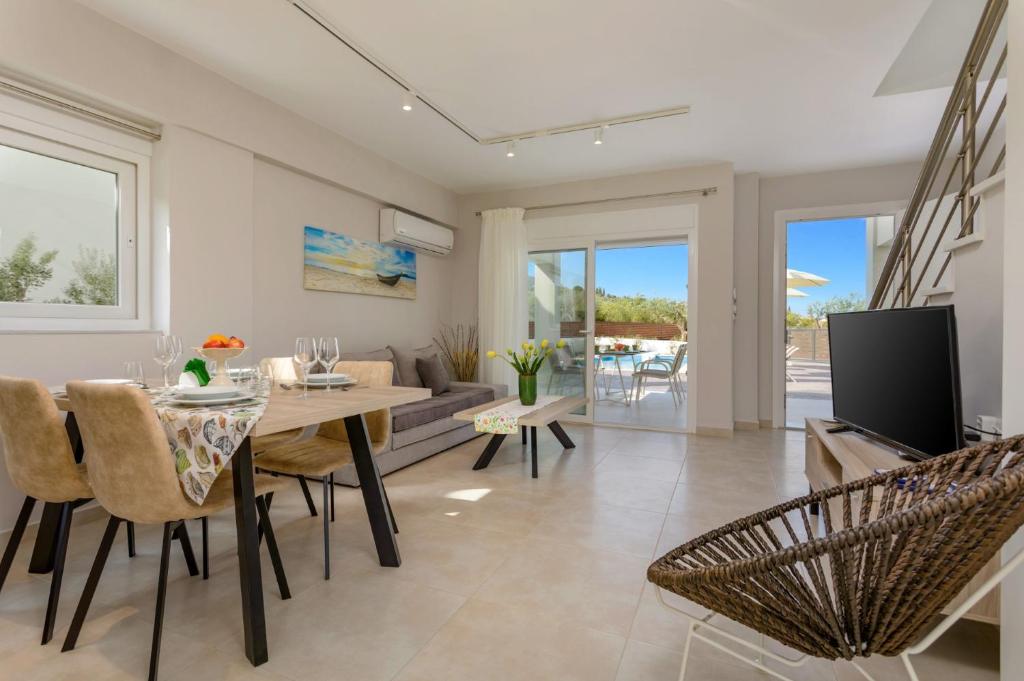 Villa Vilenia Harmony by Villa Plus photo 4