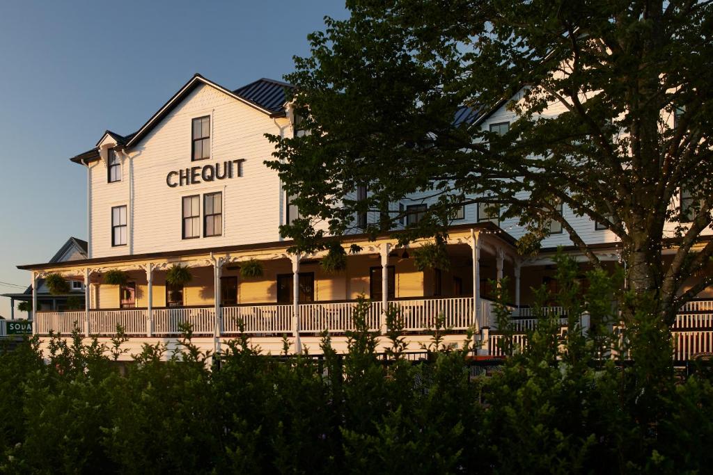 The Chequit image