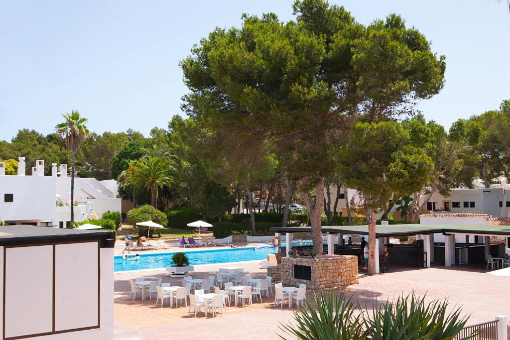 Apartamentos Club Cala Azul photo 4