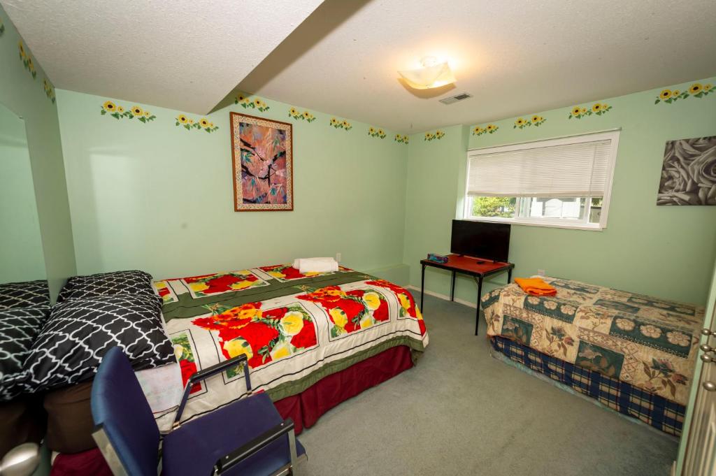 Bed & Breakfast-2 Beds-3 people In Hide-out Private Hidden Bedroom photo 1