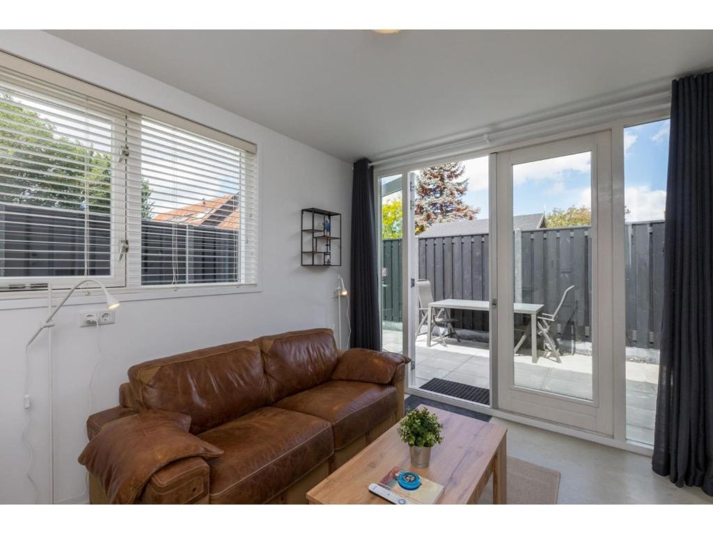 Quietly located holiday home with infrared sauna in picturesque Biggekerke photo 3
