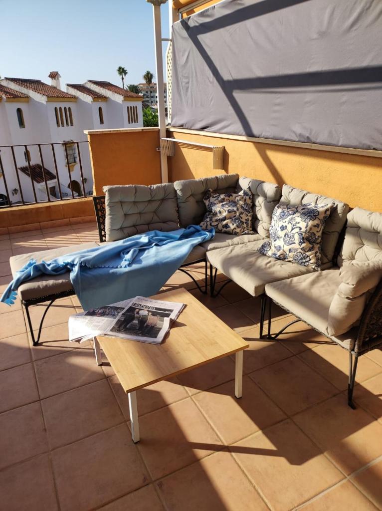 Apartamento con gran terraza a 50 m de la playa photo 2