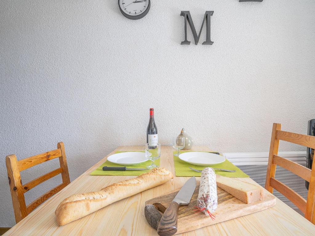 Apartment Les Cimes de Caron-3 by Interhome photo 3