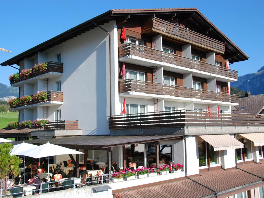 Apartment Brienz Sunset by Interhome