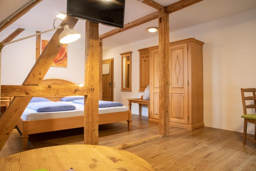 Naturhotel Holzwurm photo 2